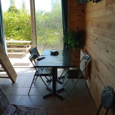Chalet Au Calme Coullons Buitenkant foto